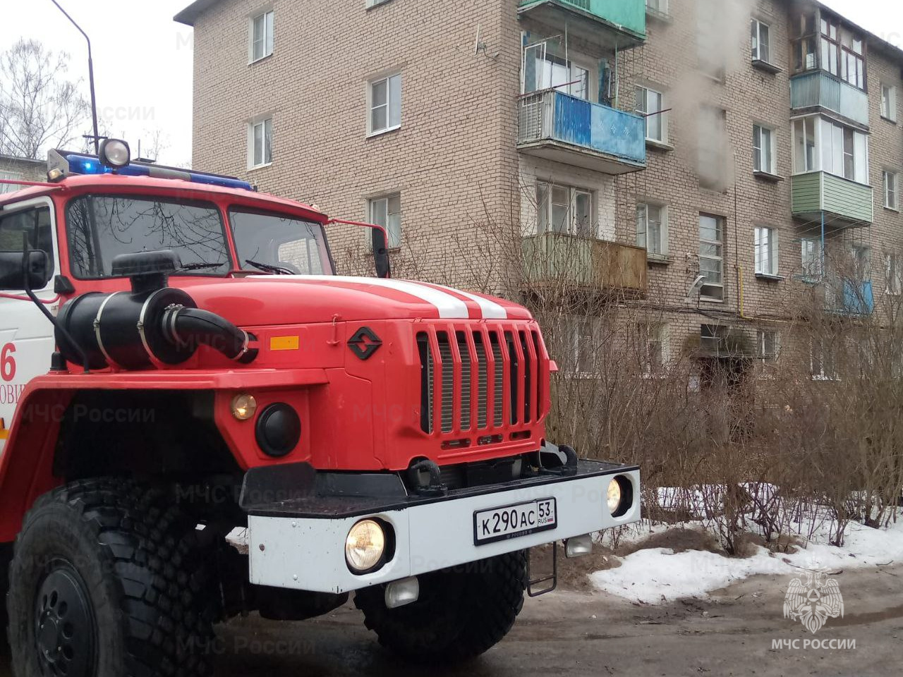 7 человек спасены на пожаре в Боровичах | 24.03.2023 | Великий Новгород -  БезФормата